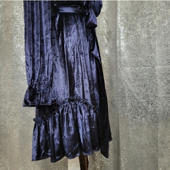 Gigio USA Cowgirl Navy Velvet Blue Longsleeve Dress with Ruffles size Small - Picture 8 of 11